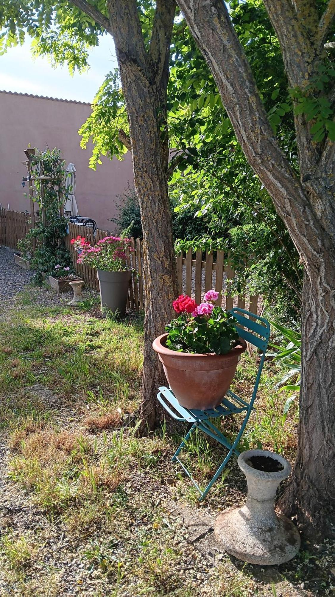 Le Gite Voute Confort Et Repos Saint-Beauzely Exteriör bild